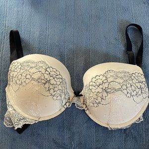 Victoria's Secret 34DDD Dream Angels Lined Demi Bra Size 34DDD Black White
